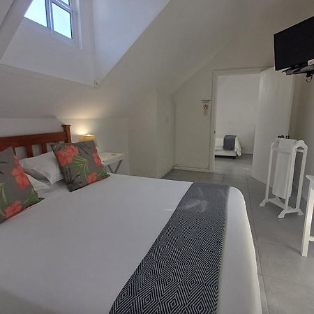 بورت اليزابيث Millard Crescent Guest House المظهر الخارجي الصورة