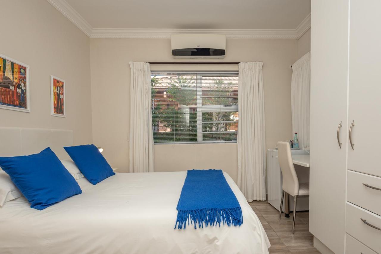 بورت اليزابيث Millard Crescent Guest House المظهر الخارجي الصورة