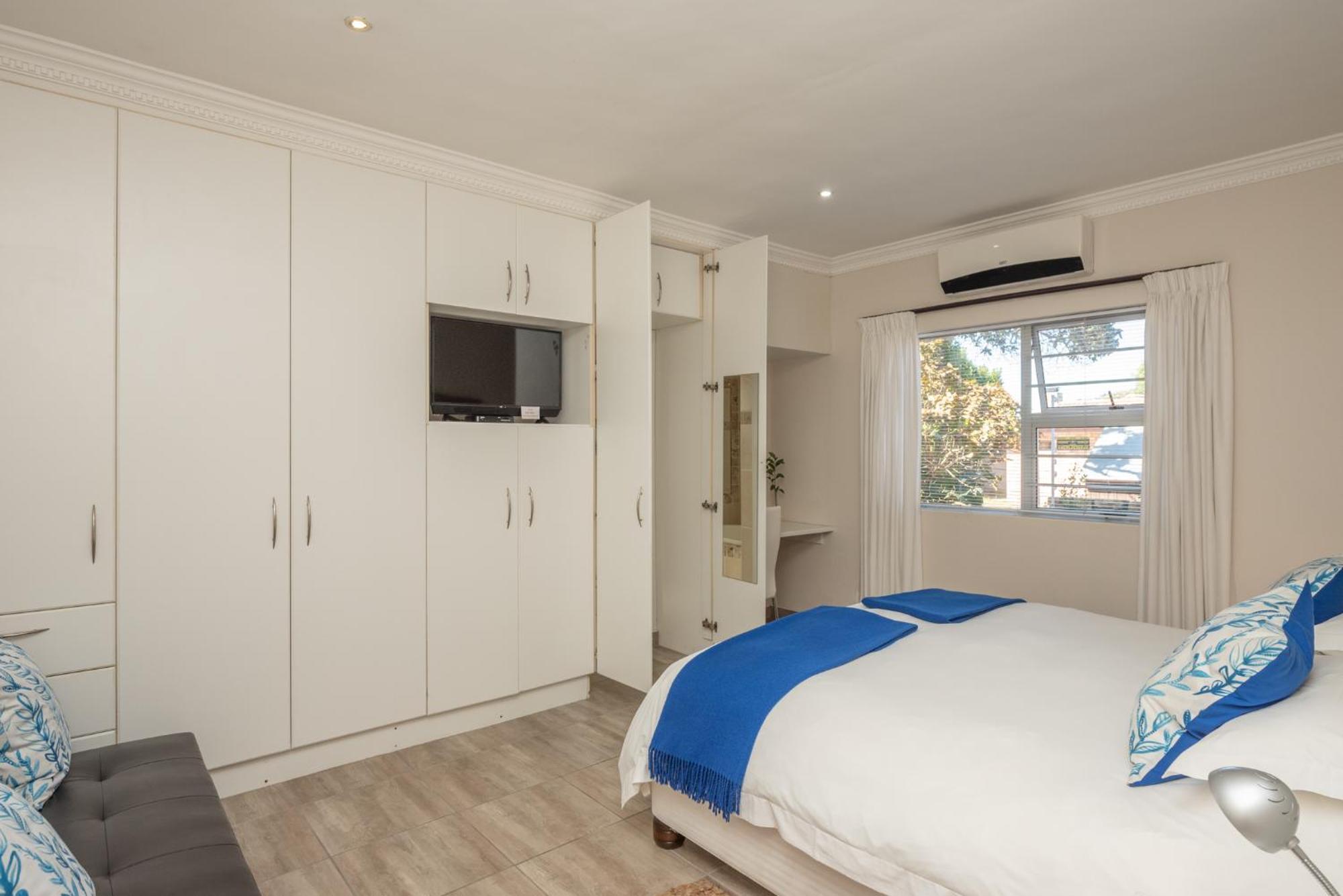 بورت اليزابيث Millard Crescent Guest House المظهر الخارجي الصورة