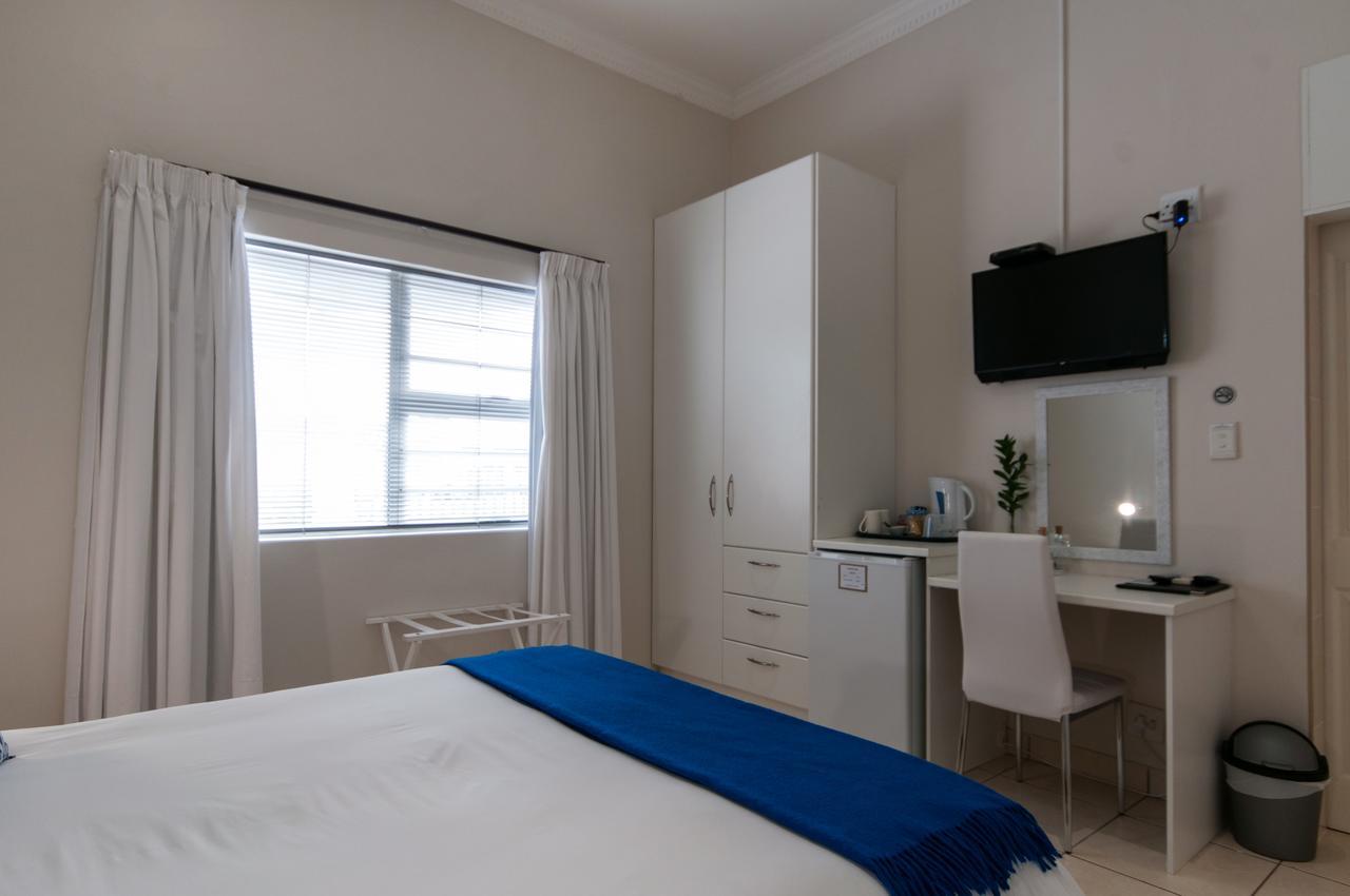 بورت اليزابيث Millard Crescent Guest House المظهر الخارجي الصورة